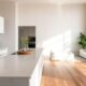 diferencas-de-quartzo-e-marmore-em-casas-comuns